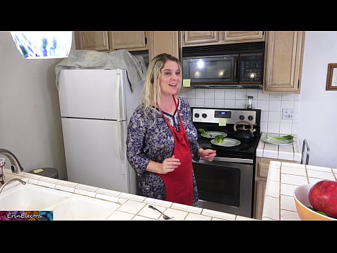 ❤️ Stepmom milking him in the kitchen before his date. ️ Quality sex at en-gb.nastypornpics-com.ru ❤