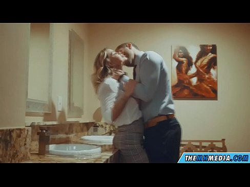 ❤️ When a busty blonde seduces you in a public toilet ️ Quality sex at en-gb.nastypornpics-com.ru ❤